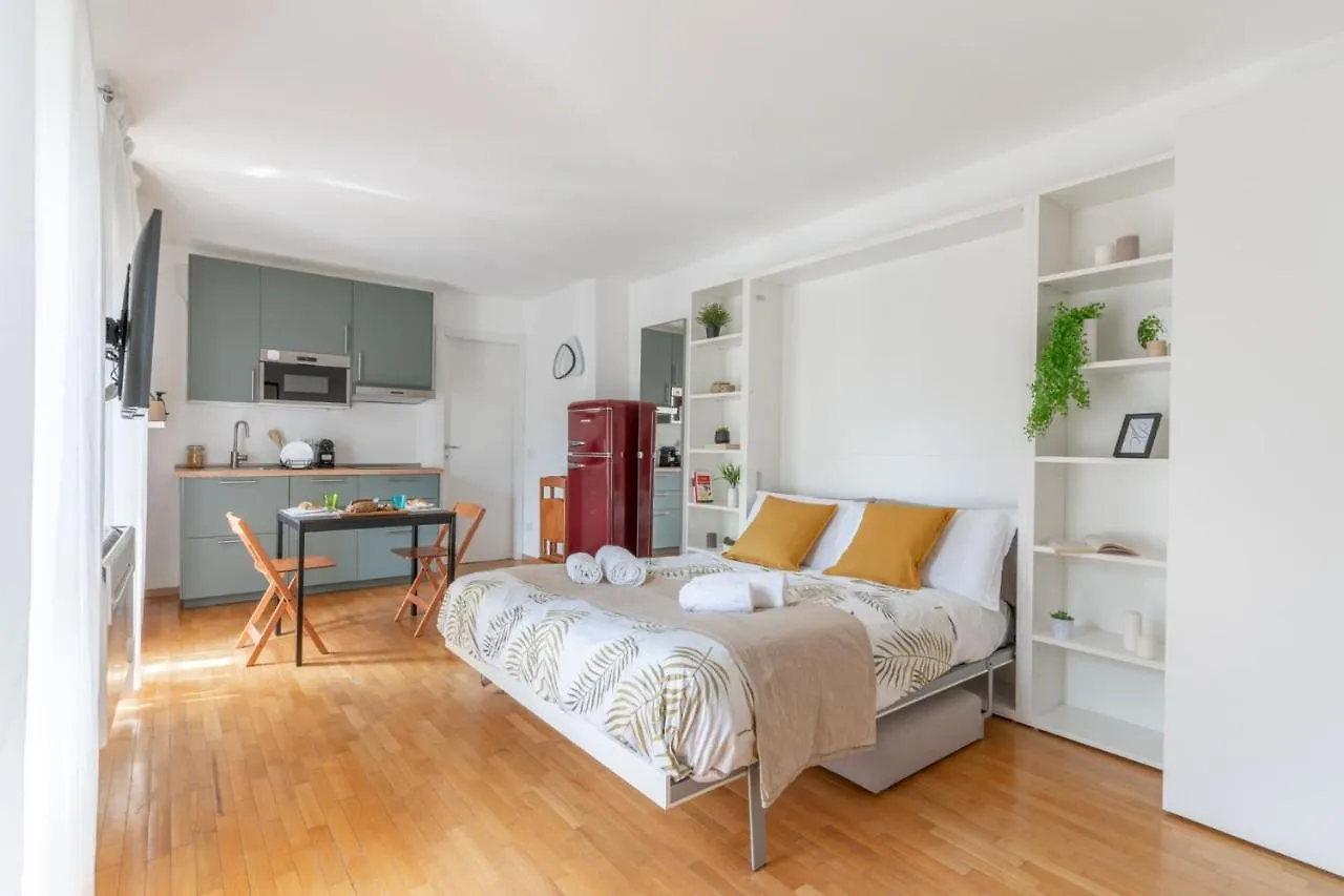 The Best Rent - Comfortable Studio Apartment Near S Ambrogio ミラノ