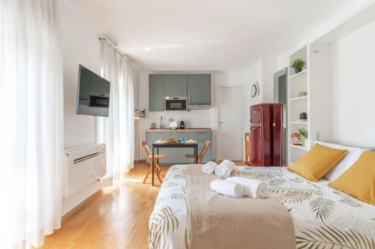 מילאנו The Best Rent - Comfortable Studio Apartment Near S Ambrogio איטליה