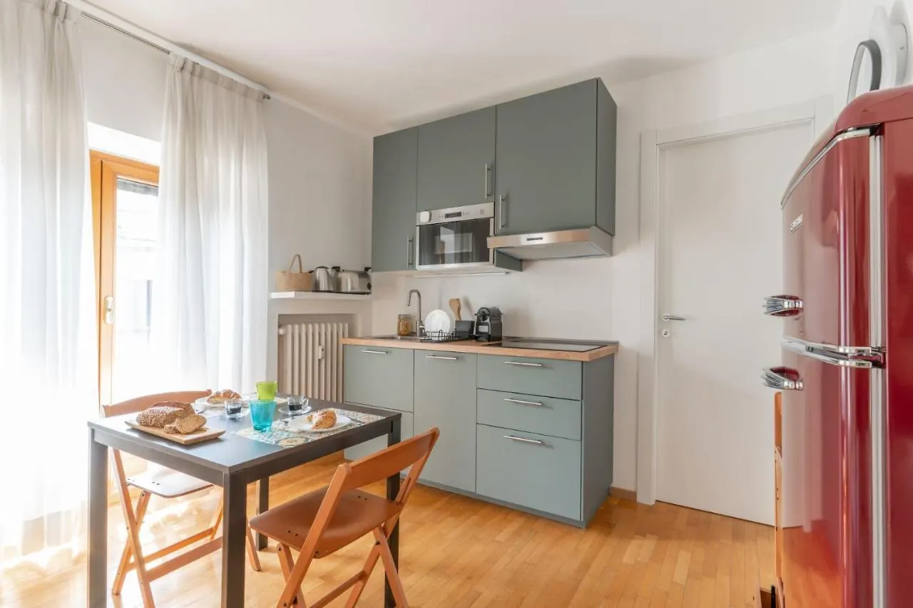 מילאנו The Best Rent - Comfortable Studio Apartment Near S Ambrogio איטליה