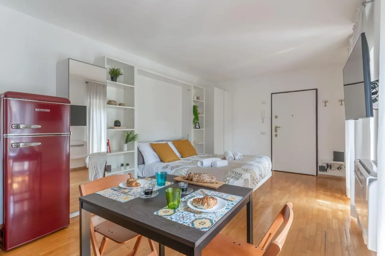 The Best Rent - Comfortable Studio Apartment Near S Ambrogio Milano